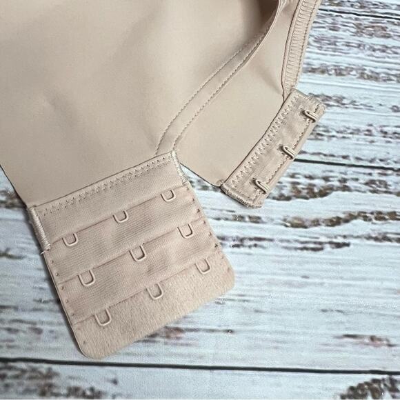 Maidenform 40DD Dreamwire Back Smoothing Underwire Bra DM0070 - Picture 9 of 13